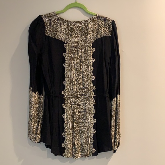Free People Long Sleeve Tunic Top - Size S - Picture 4 of 4